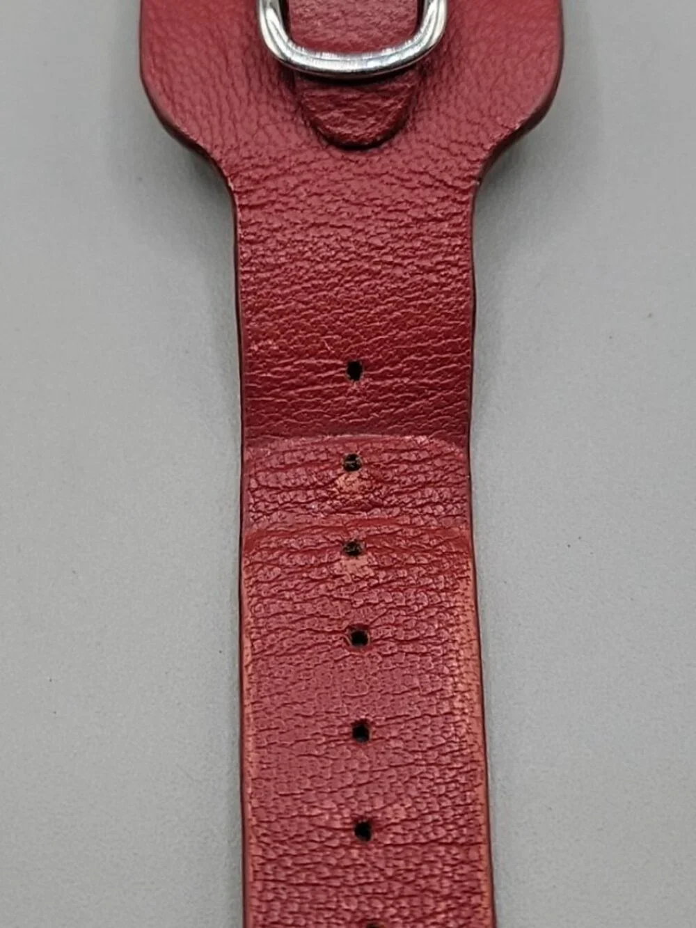 Vintage GUESS Women's Cuff Watch Red Leather Wide Bund Band Square Silver Tank